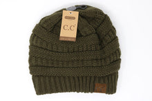 Load image into Gallery viewer, CC BEANIE CLASSIC FUZZY LINED